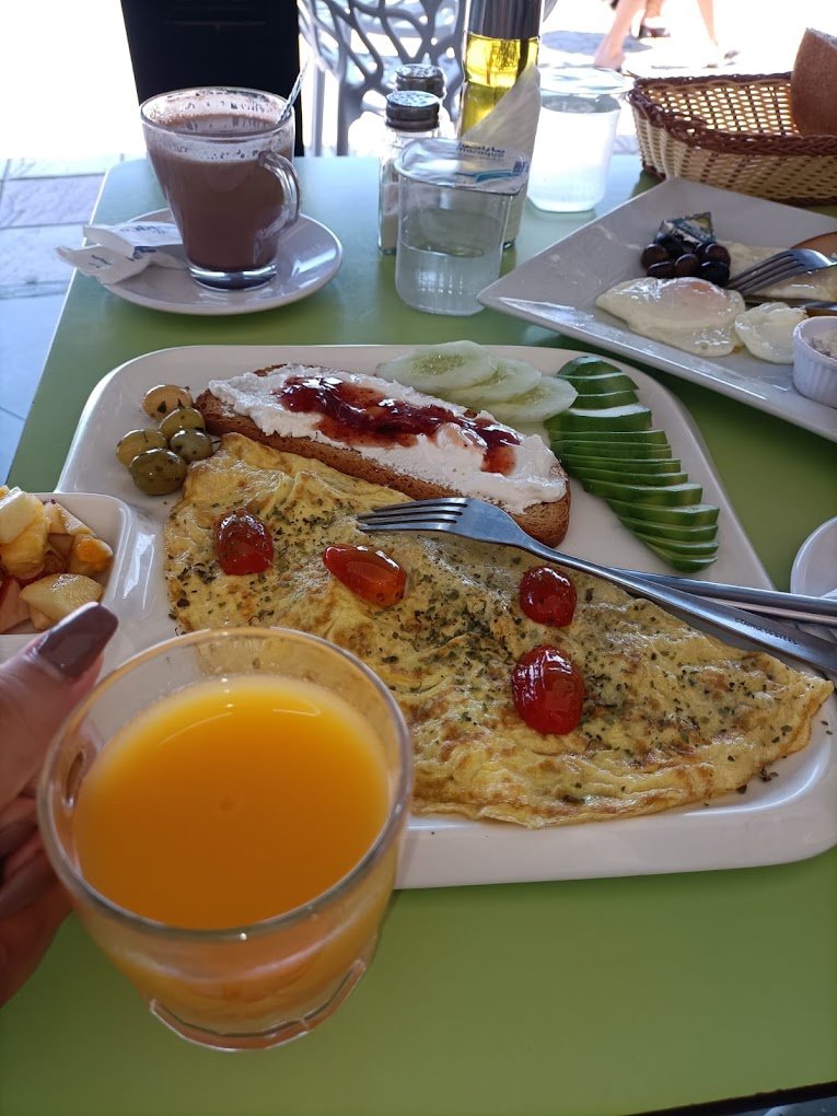 Petit-déjeuner frais du matin